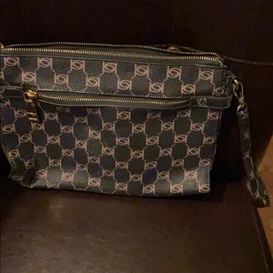 Bebe purse